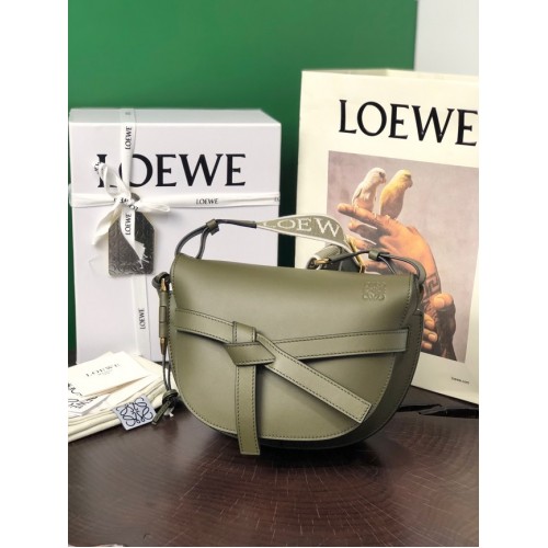 Loewe kleine Umhängetasche Original Leder 8087 schwarzgrün