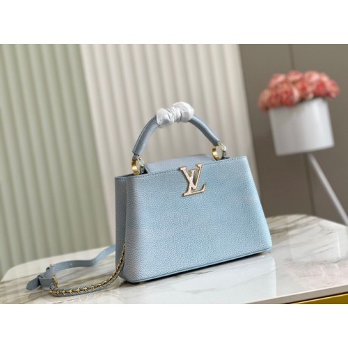 Louis Vuitton CAPUCINES BB M48865 hellblau