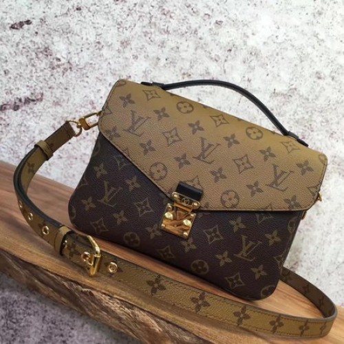 Louis Vuitton Monogram Canvas POCHETTE METIS M41465 Braun