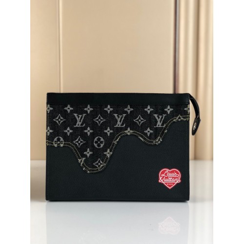 Louis Vuitton Monogram Drip Taurillon POCHETTE VOYAGE Denim M45961 Schwarz