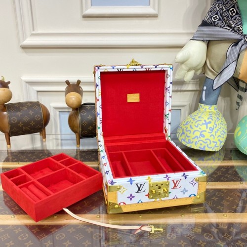 Louis Vuitton NICE JEWELRY CASE M44185 weiß
