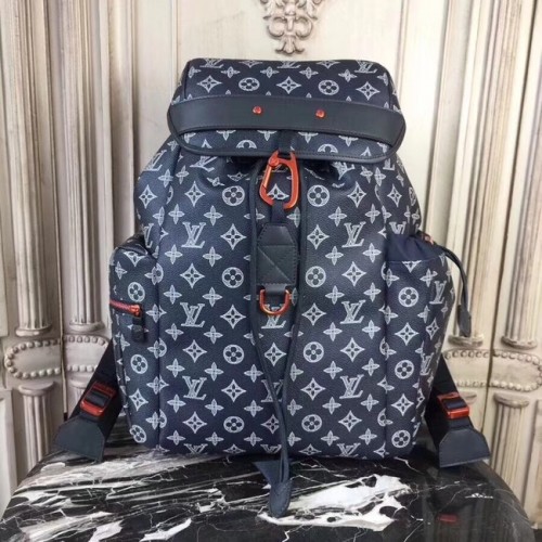Louis Vuitton Original DISCOVERY RUCKSACK M43693