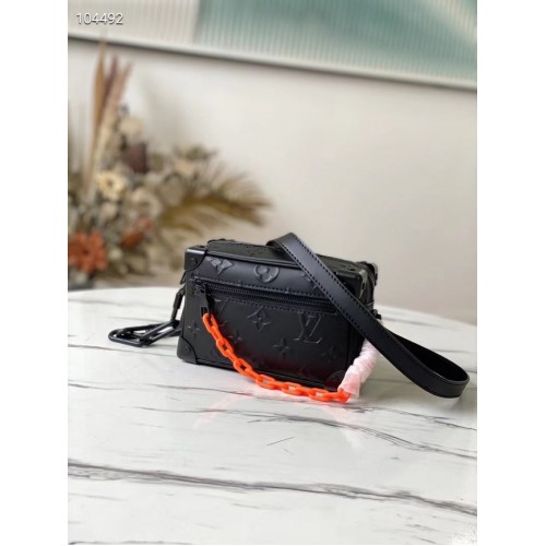 Louis Vuitton SOFT TRUNK M58903 schwarz