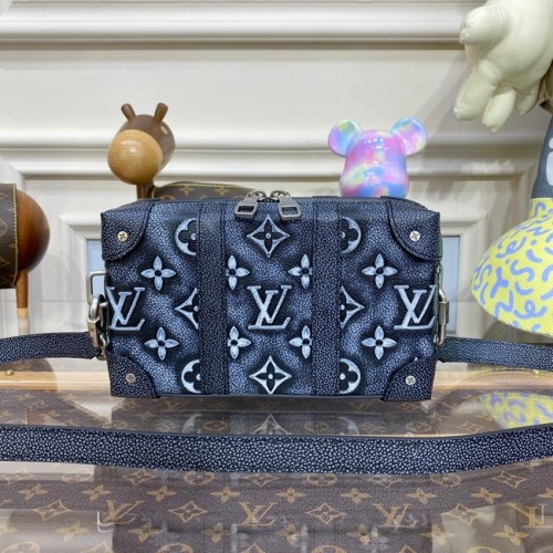 Louis Vuitton WEICHE TRUNK WALLET M81179 grau
