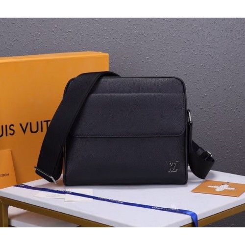 Louis Vuitton Taiga Rindsleder MESSENGER M30260 SCHWARZ