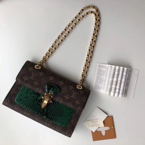 Louis Vuitton Original Monogram Canvas VICTOIRE M43731 grün