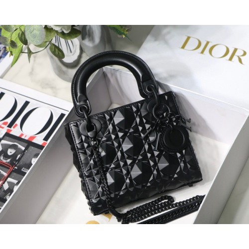MITTLERE DIOR DAMENTASCHE Cannage Kalbsleder M0566OE schwarz