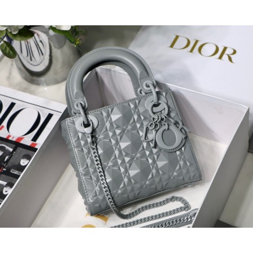 MITTLERE DIOR DAMENTASCHE Cannage Kalbsleder M0566OE grau