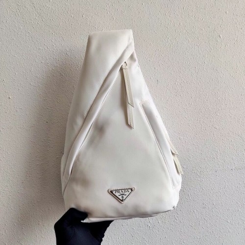 Prada Tasche aus gebürstetem Leder 2VH092 weiß