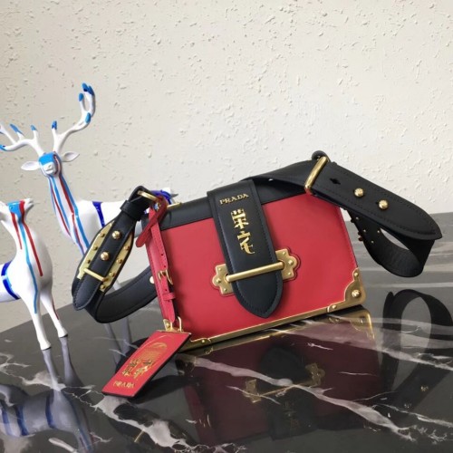 Prada Cahier Leder Umhängetasche 1BD045 Schwarz & Rot