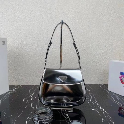 Prada Cleo Umhängetasche aus gebürstetem Leder mit Überschlag 1BH2755 Silber