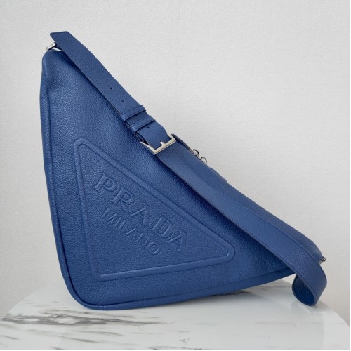 Prada Hirschleder Triangle Umhängetasche 2VD012 blau