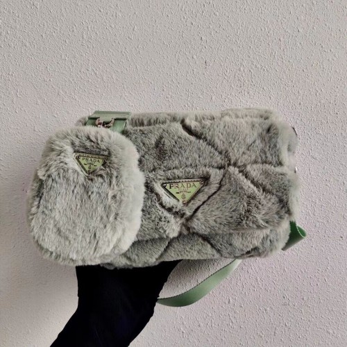 Prada Nerzhaar Umhängetasche 1BC292M hellgrün