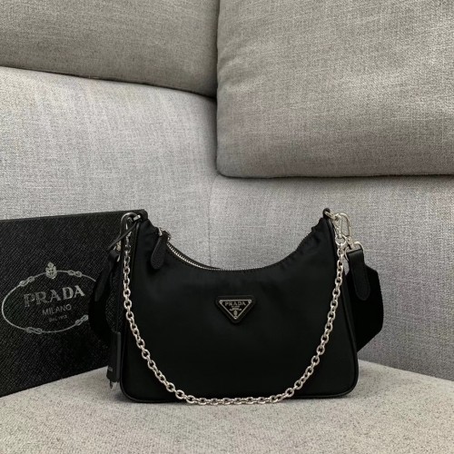 Prada Re-Edition 2005 Nylon Umhängetasche 1BH204 schwarz