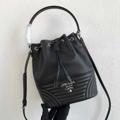 Prada Original Kalbsleder Bucket Bag 1BH038 Schwarz
