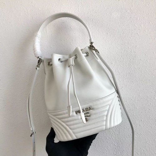 Prada Original Kalbsleder Bucket Bag 1BH038 Weiß