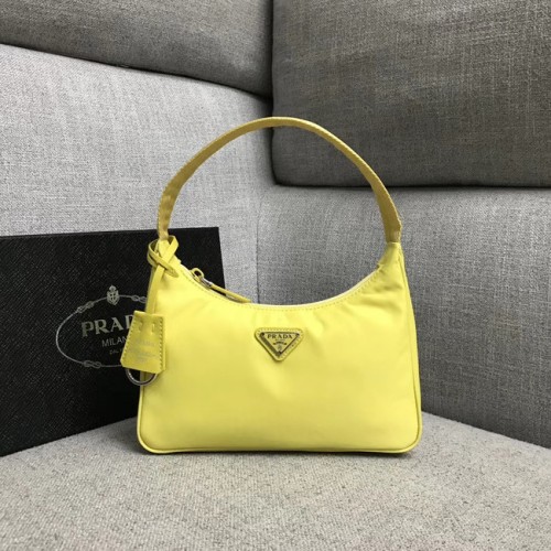 Prada Re-Edition 2000 Nylon-Minitasche 91515 gelb
