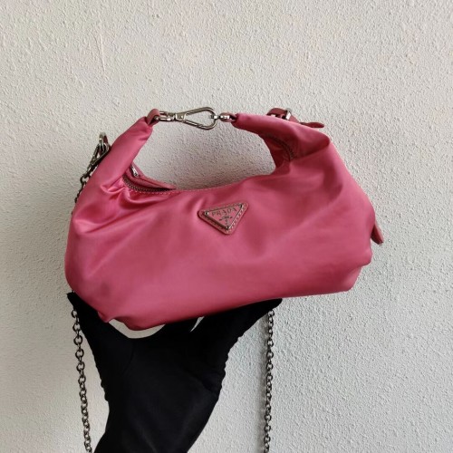Prada Re-Edition 2005 Nylon Umhängetasche 1BH172 rosa