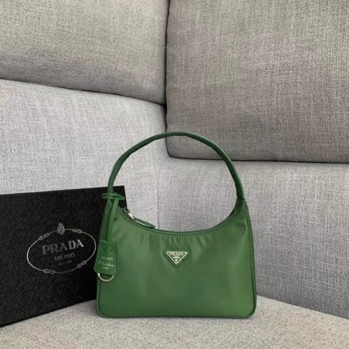 Prada Re-Edition Nylon Tragetasche 91204 grün