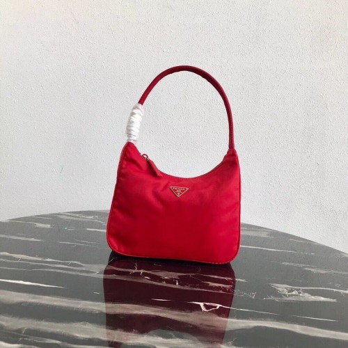 Prada Re-Edition Nylon Tragetasche MV519 rot