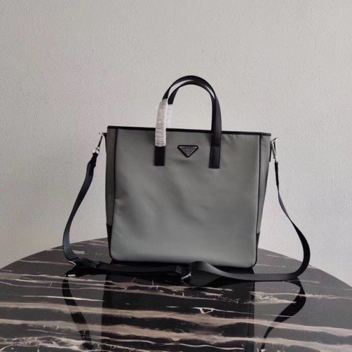 Prada Re-Edition Nylontasche 1BD071 2VG064 grau