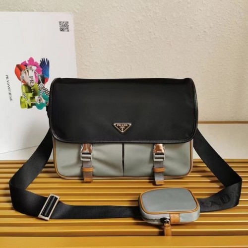 Prada Umhängetasche aus Re-Nylon und Saffiano-Leder 2XD770 schwarz&grau