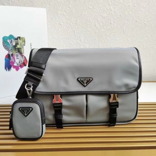 Prada Umhängetasche aus Re-Nylon und Saffiano-Leder 2XD770 grau