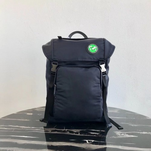 Prada Re-Nylon Rucksack 2VZ135 schwarz&grün