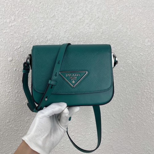 Prada Mini-Schultertasche aus Saffiano-Leder 2BD249 grün