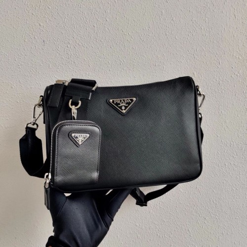 Prada Schultertasche aus Saffiano-Leder 2VH113 schwarz