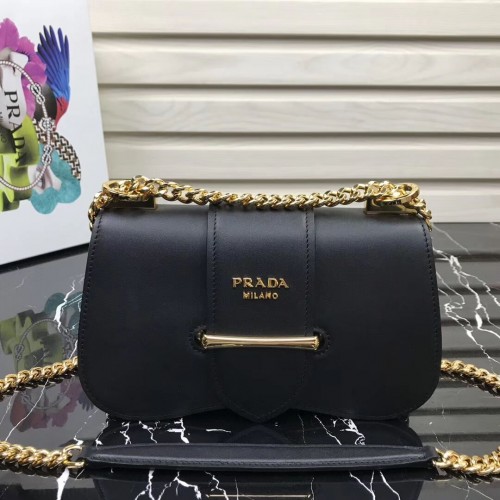 Prada Sidonie Schultertasche aus Leder 1BD184 Schwarz