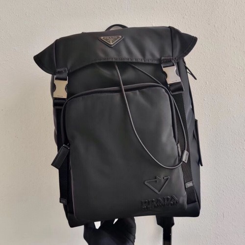 Prada Rucksack aus technischem Gewebe 2VZ135X schwarz