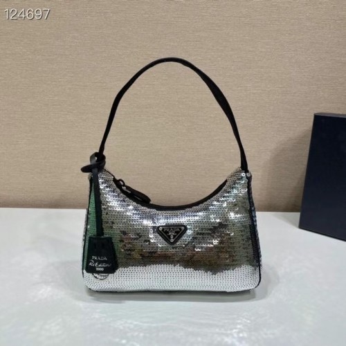 Prada Re-Edition 2000 Mini-Tasche aus Re-Nylon mit Pailletten 1BC515 Silber