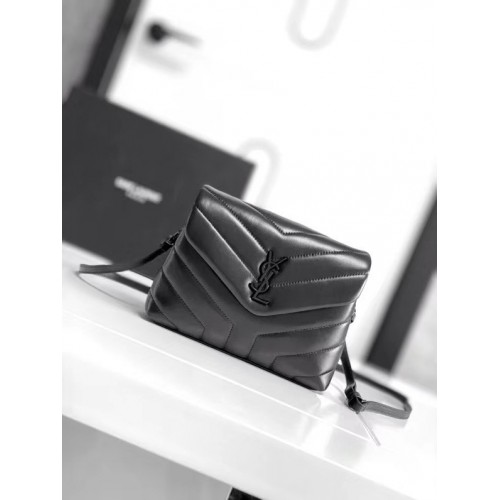 SAINT LAURENT LOULOU KLEIN AUS MATELASSE-Y-LEDER 467072 SCHWARZE & OXIDIERTE NICKEL-HARDWARE