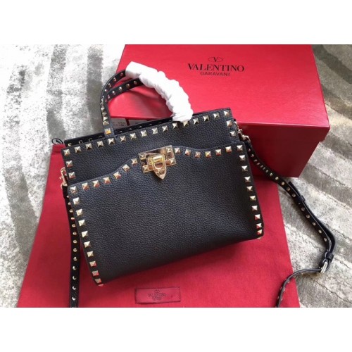 VALENTINO Candy Rockstud Schultertasche aus gestepptem Leder 0650 schwarz