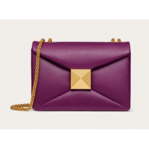 VALENTINO GARAVANI Schultertasche aus Lammfell mit Nieten XW0B0K21 Lila