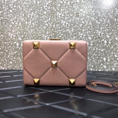 VALENTINO GARAVANI Roman Stud Napa Schafleder 0659 rosa