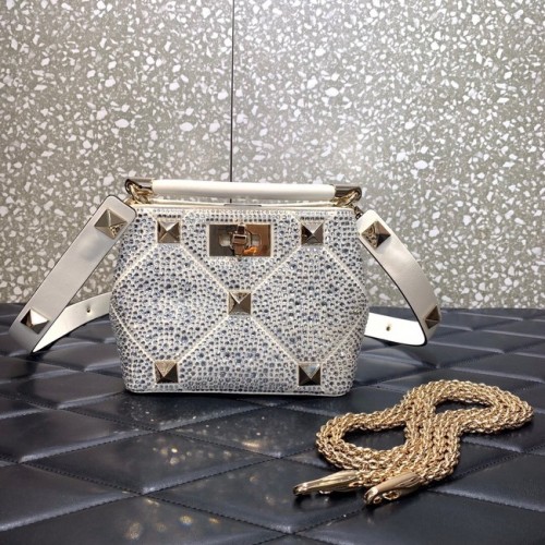 VALENTINO GARAVANI Römischer Ohrstecker W2B0I97P weiß