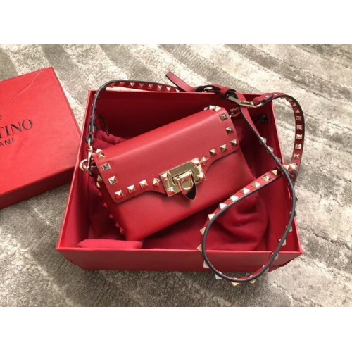VALENTINO Umhängetasche Rockstud aus Leder 04235 rot