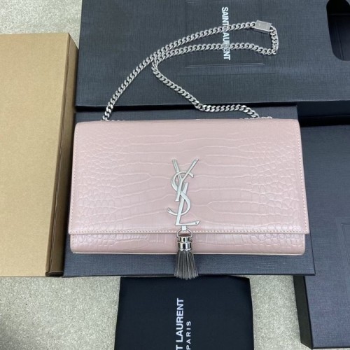 YSL KATE MEDIUM MIT QUASTE AUS GLÄNZENDEM LEDER MIT KROKODIL-PRÄGUNG B377829 Rosa