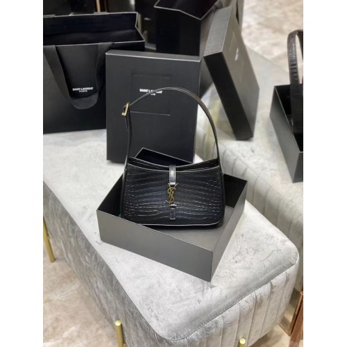 YSL LE 5 A 7 HOBO TASCHE AUS GLÄNZENDEM LEDER MIT KROKODIL-PRÄGUNG Y687228 Schwarz