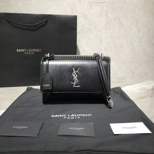 Yves Saint Laurent Schultertasche aus Kalbsleder Y542206B schwarz&silberfarbenes Metall