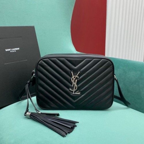 Yves Saint Laurent LOU KAMERATASCHE AUS GESTEPPTEM LEDER 612544 schwarz&silber