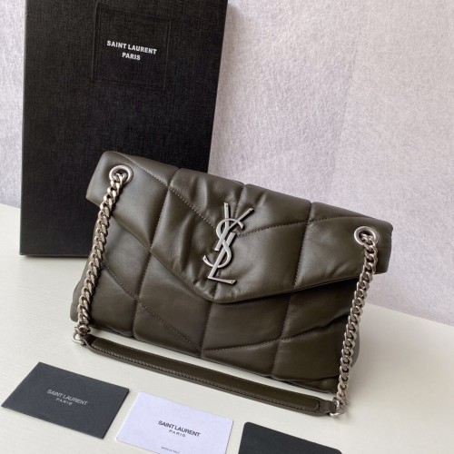 Yves Saint Laurent KLEINE TASCHE LOULOU PUFFER AUS GESTEPPTEM LAMMLEDER 5774761 ANEMONENGRÜN