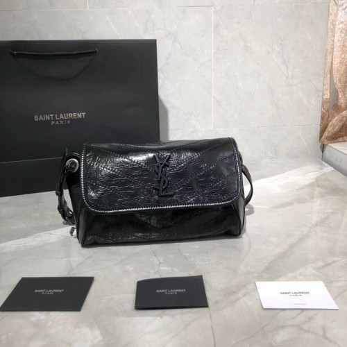 Yves Saint Laurent Niki Schultertasche aus Leder Y577124 Schwarz