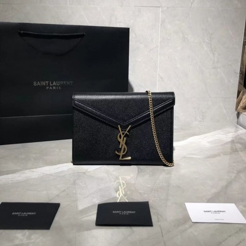 YSL CASSANDRA MONOGRAMM-VERSCHLUSSTASCHE AUS GRAIN DE POUDRE GEPRÄGTEM LEDER Y582334 Schwarz