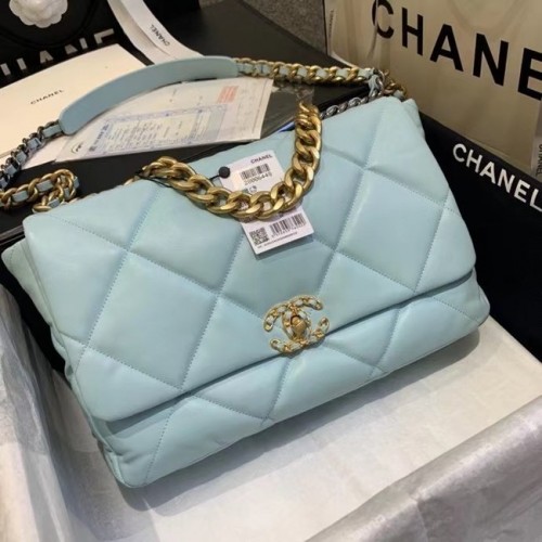 Chanel 19 große Überschlagtasche AS1162 himmelblau