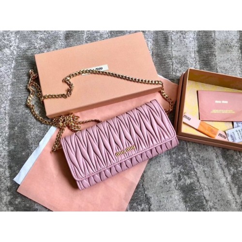 miu miu Matelasse Nappaleder Clutch 5DH002 rosa
